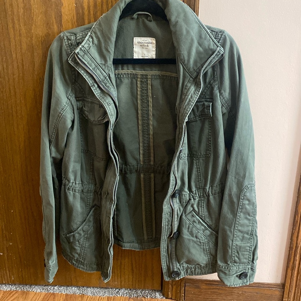 Abercrombie size small army green cargo jacket